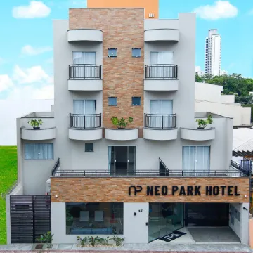 Neo Park Hotel