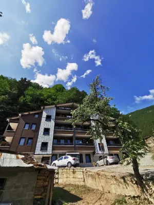 Liva Teras uzungol