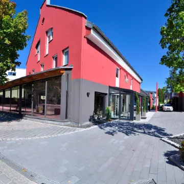 Amalienburg - Boutique & Boarding Hotel Отели рядом с достопримечательностью «Пазинг-Оберменцинг»