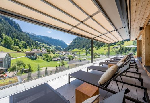 알파인 밸런스 호텔 바이세스 람