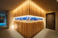 Neon Hotel - Luxury Sleep Retreat - - Kitchen