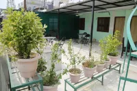 Shanti Residency Các khách sạn ở 