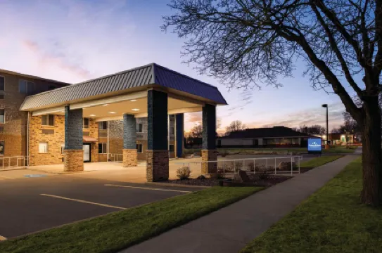 AmericInn by Wyndham Madison WI