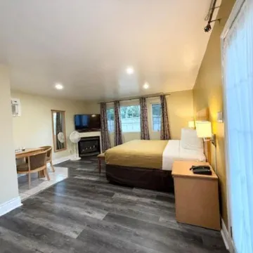 North Bay Inn