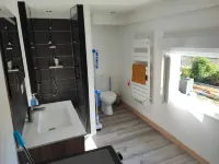 Petit Coin de Bonheur Studio Neuf climatisé Avec Terrasse et Parking privé à 5Mins du Centre-Ville