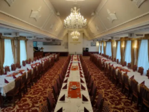Hotel Korona Wellness, Rendezvény és Borszálloda Hotels in Eger