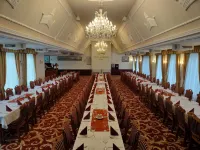 Hotel Korona Wellness, Rendezvény és Borszálloda Hotels in Eger