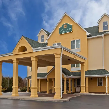 La Quinta Inn & Suites by Wyndham Lebanon