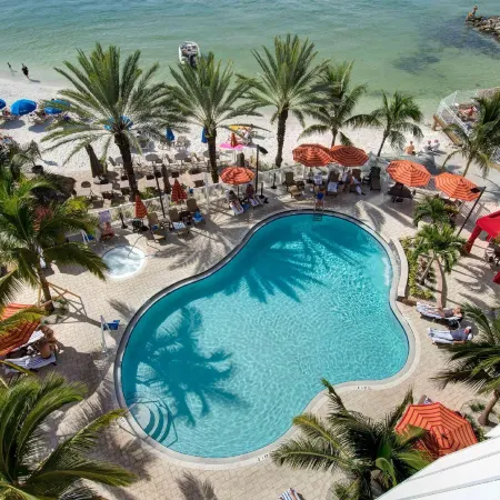 Hampton Inn & Suites Clearwater Beach