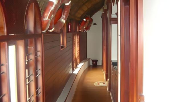 Aqua Jumbo Houseboat