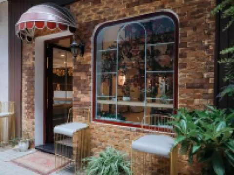 สวีท ลาเวนเดอร์ โฮเทล โรงแรมในด่าหลัต