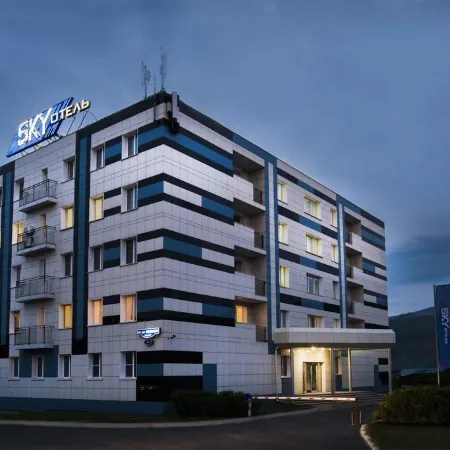 Sky hotel (Скай)