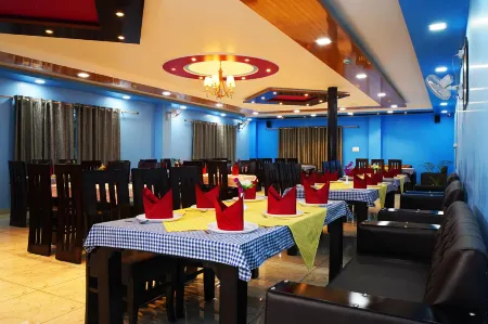 Jai Hotel and  Restaurant Отели в г. Кангра
