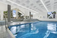 Surfers Aquarius on the Beach - Holiday Apartments