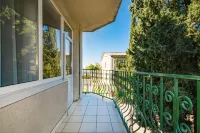 Grand Crystal Group Hotel Hotels in Khostinskiy