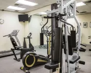 Ramada by Wyndham Nisku Edmonton Airport - Gym