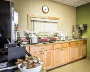 Comfort Inn Asheville Airport - breakfast