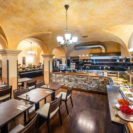 Hotel Elite Prague Отели рядом с достопримечательностью «Прага 01»
