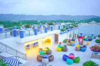 Santiago Cove Hotel and Restaurant