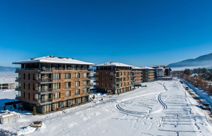 CORNELIA DELUXE RESIDENCE