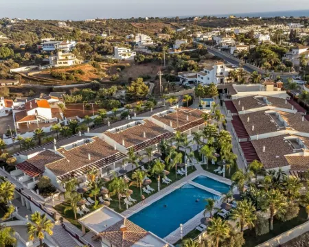 Hotel Rural Brícia du Mar Hotels in Ferragudo