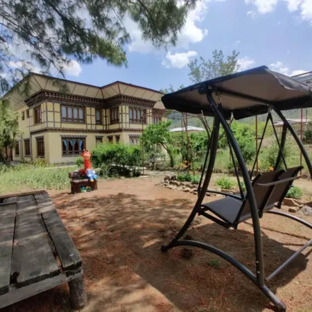Nirvana Lodge