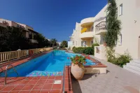 Lambrinos Suites - Strand