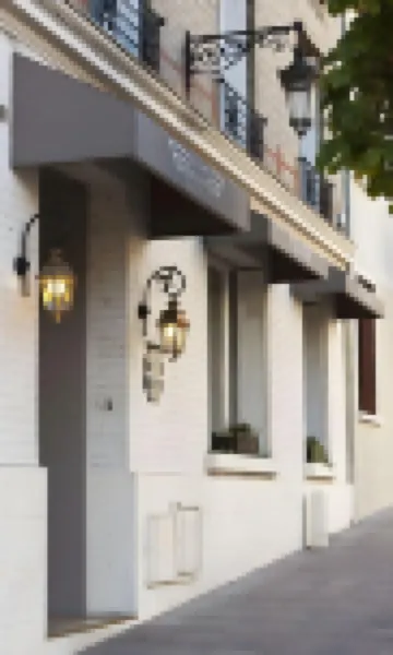 Hotel Douglas Hotels near La Defense Station