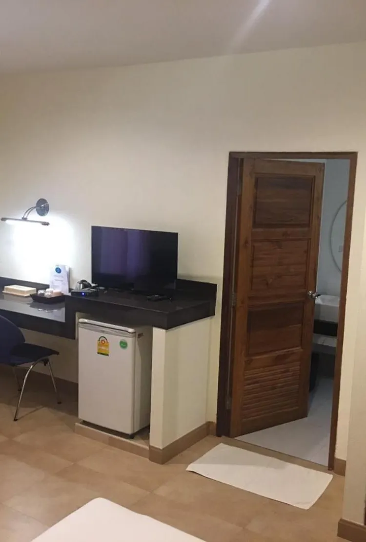 ห้องอีโคโนมี สำหรับสามท่าน