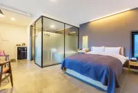 Lunamar Pension