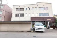 Clover House Sapporo - Pensions
