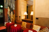 Reikartz City Tbilisi Hotel - Homestays