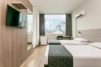 Hotel Valerim Itajaí / Navegantes - ที่มีที่จอดรถ
