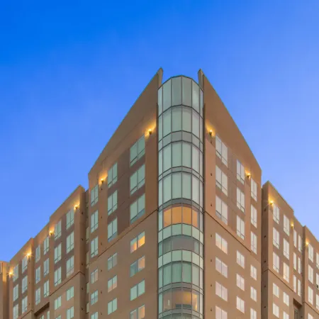 Residence Inn by Marriott Sacramento Downtown at Capitol Park Отели рядом с достопримечательностью «Капитол Парк»