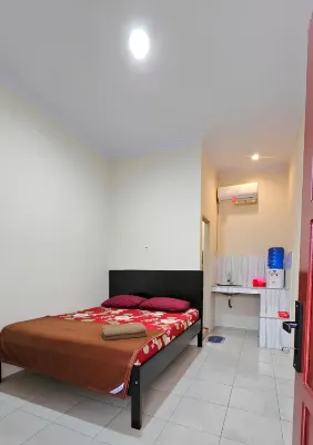 Penginapan R&D 03 SABIA Hotels near Ternate Sultanate Mosque