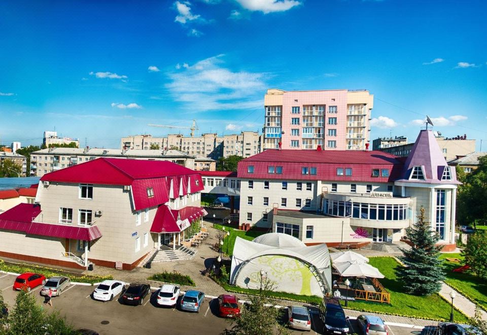hotel overview picture