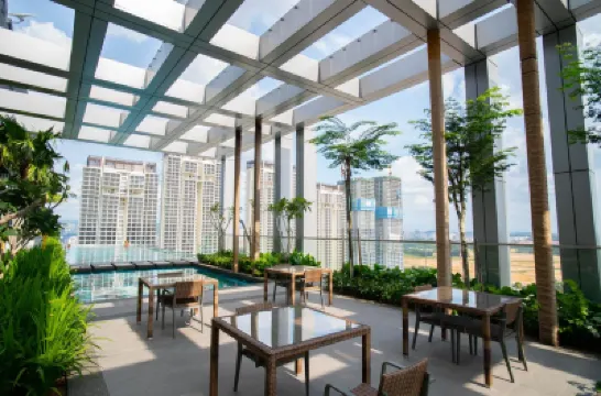 Revo Pavilion Bukit Jalil by Ody Suites Hotels near Calvary Convention Centre