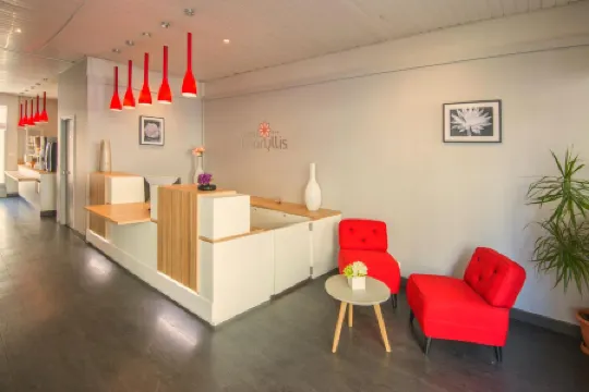 Hôtel Amaryllis Отели рядом с достопримечательностью «Базилика Нотр-Дам-де-Нис»