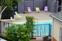 Logis Hotel Restaurant le Grand Turc - ที่มีสระว่ายน้ำ