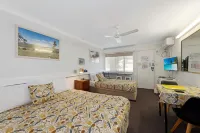 Bundaberg Coral Villa Motor Inn Hotel di Svensson Heights