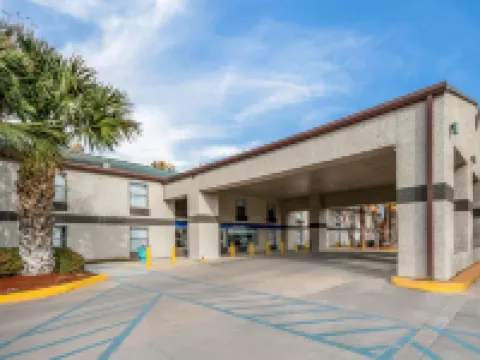 Studio 6 Laredo, TX - North I 35 Hotels in Laredo