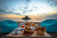 Sandy Beach Hotel & Resort - Beach