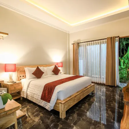 Keramas Sacred River Retreat Resort and Villa Отели рядом с достопримечательностью «Пляж Леби»