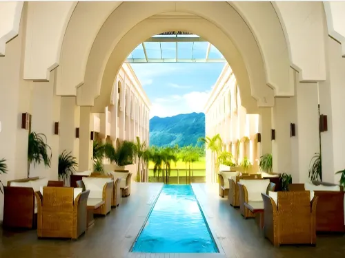 The Pade Hotel - 5 ดาว