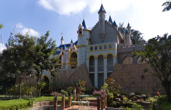 班蘇諾伊度假村