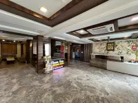 Hotel Shri Radha Nikunj Vrindavan Opposite Prem Mandir