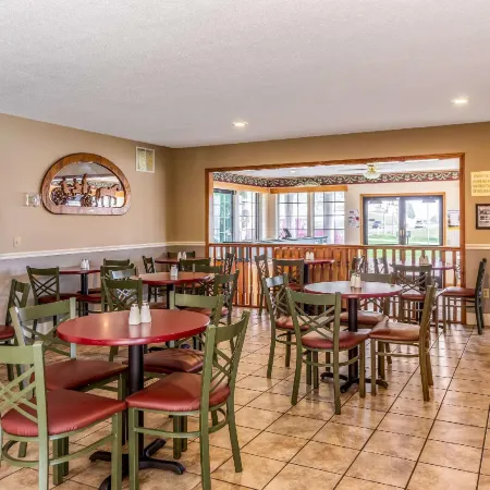 Quality Inn Lakefront