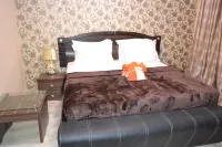 De Peace Hotel and Suites