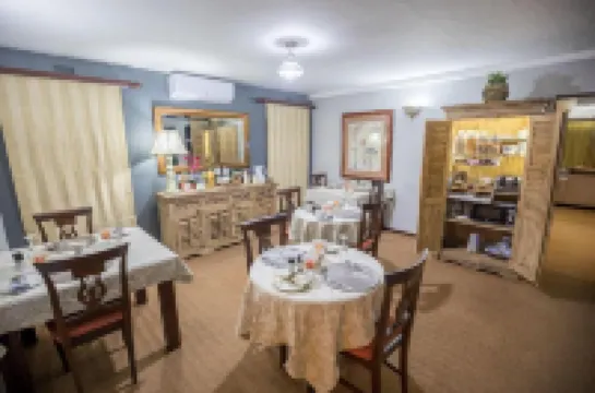 Hillton Manor Guest House Hotels in Richards Bay