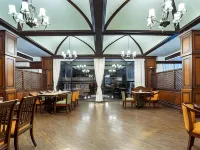 Travancore Court Hotels near Subhash Park